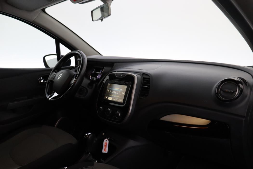 RENAULT Captur 2016