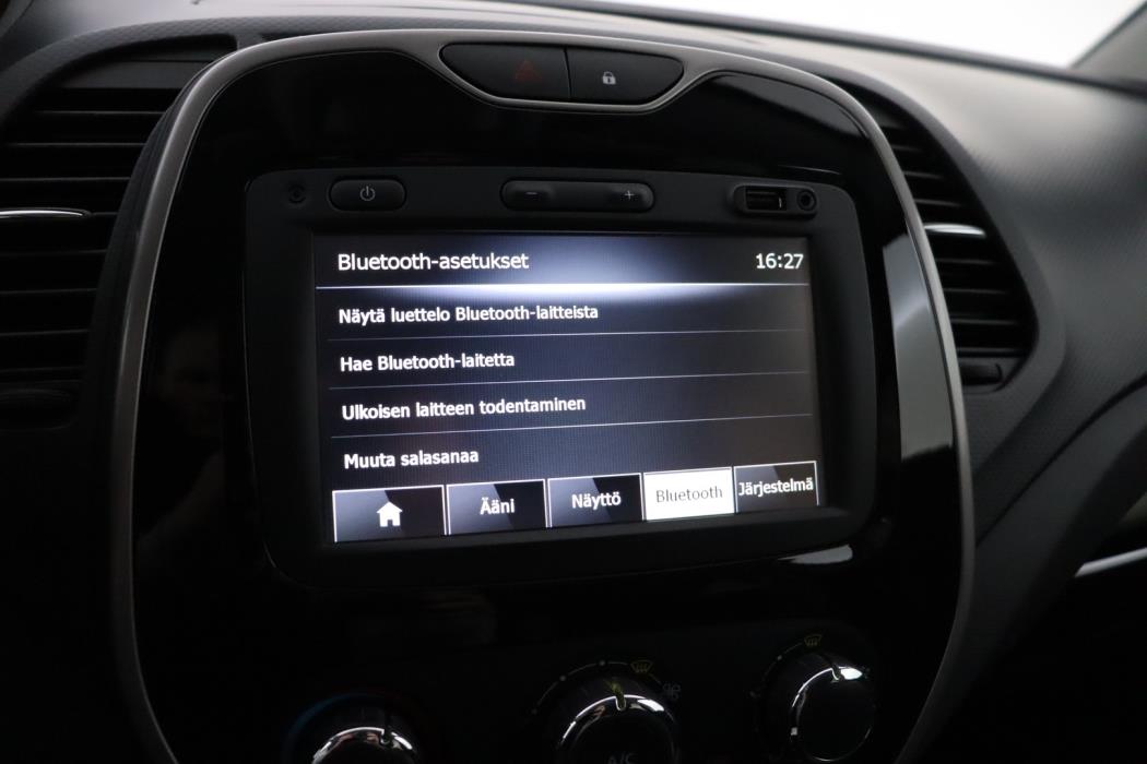 RENAULT Captur 2016