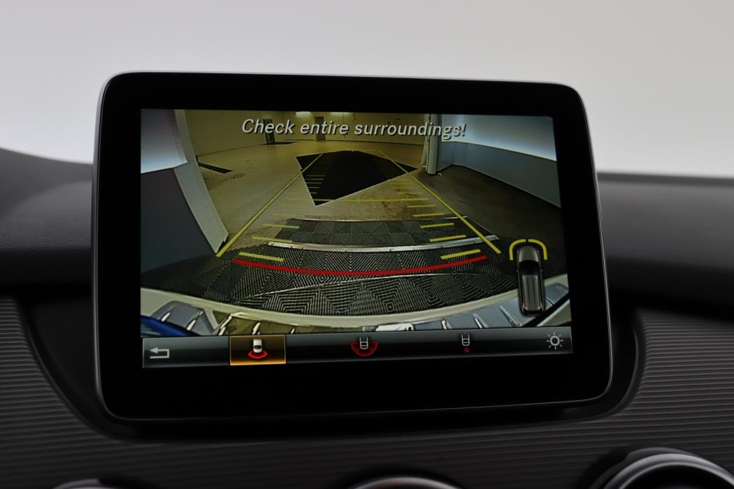 MERCEDES-BENZ B 2016