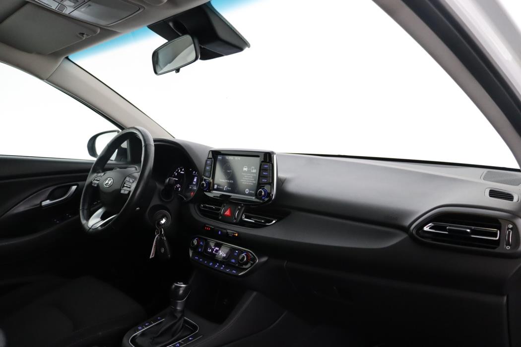 HYUNDAI I30 2021
