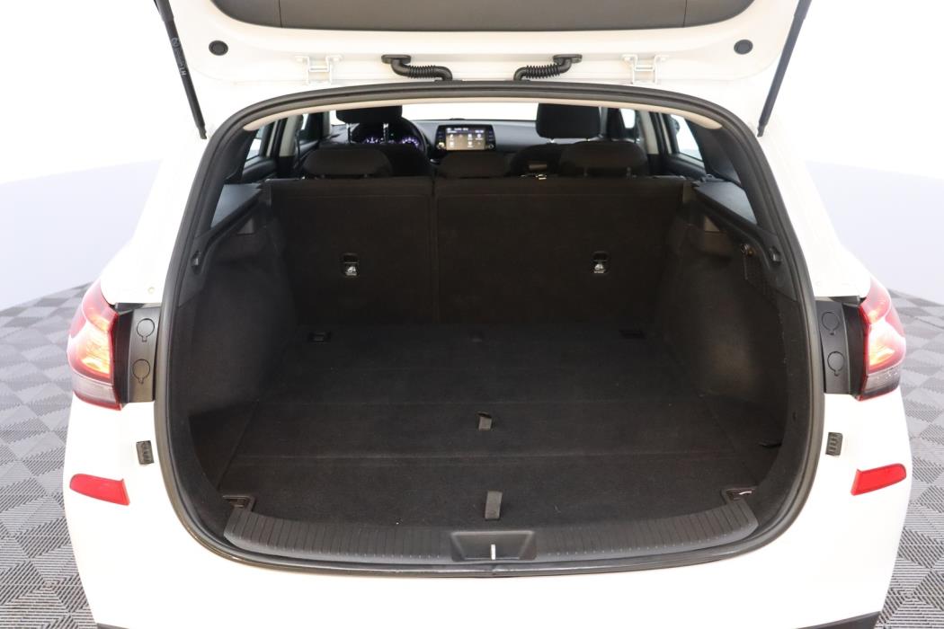HYUNDAI I30 2021