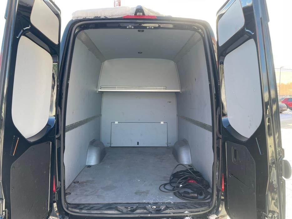 MERCEDES-BENZ Sprinter 2023