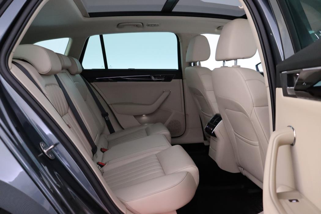 SKODA Superb 2020