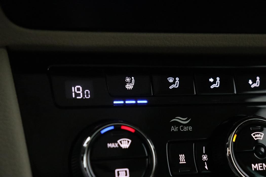 SKODA Superb 2020