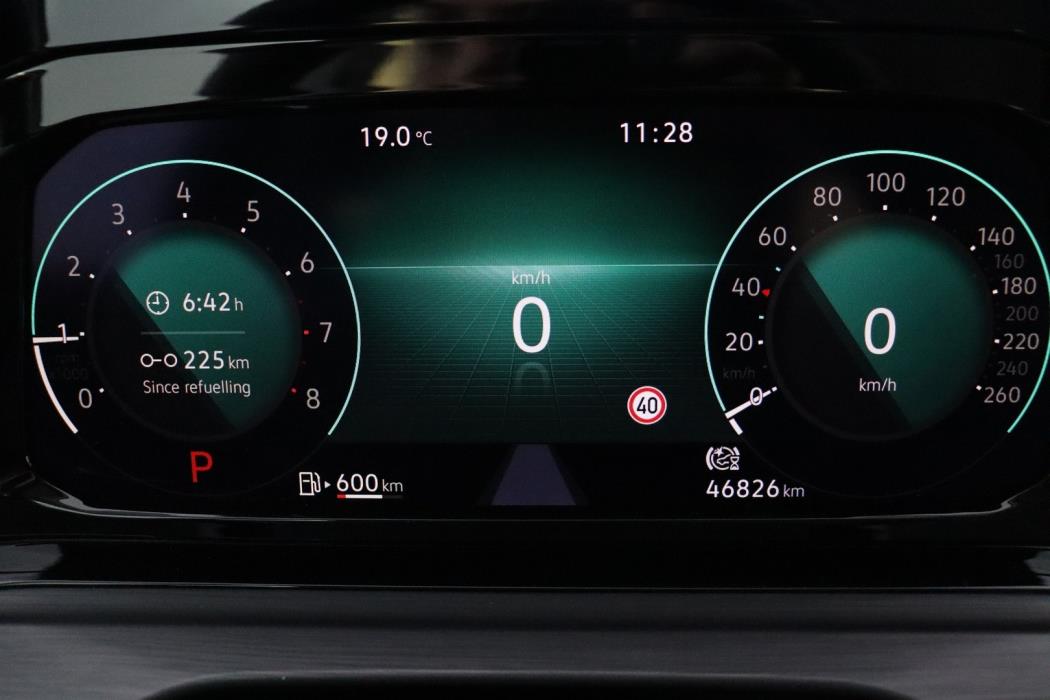 VOLKSWAGEN Golf 2021