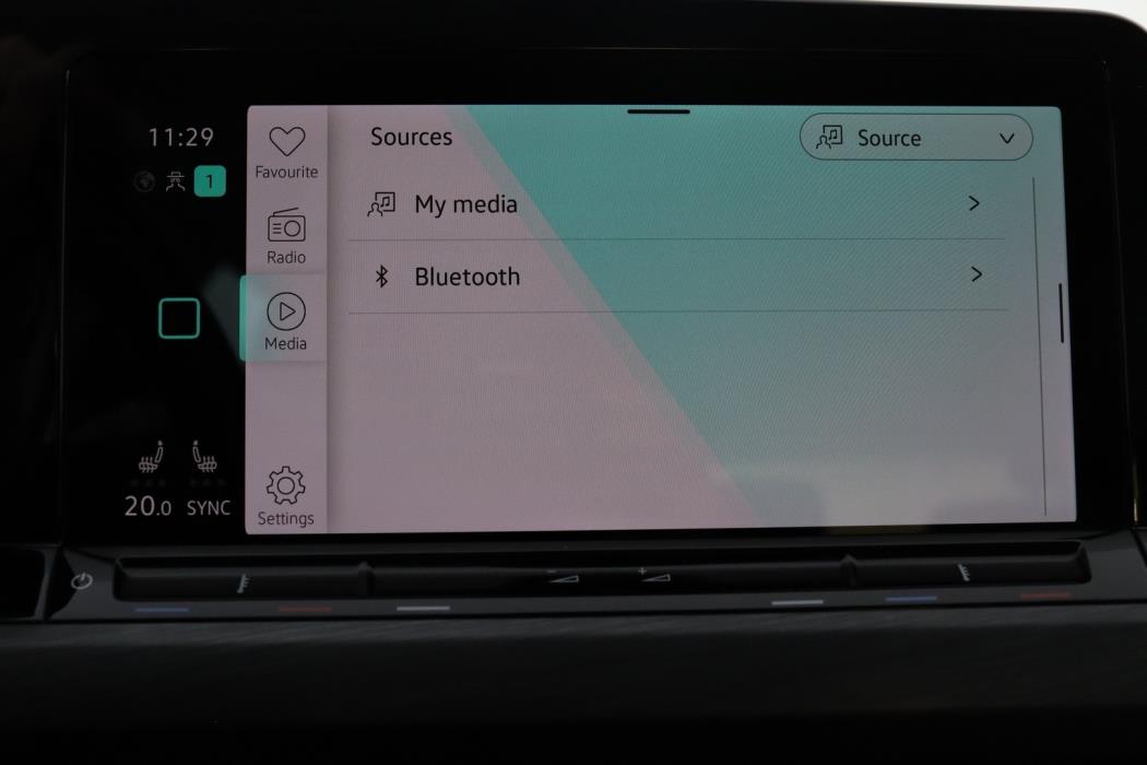 VOLKSWAGEN Golf 2021