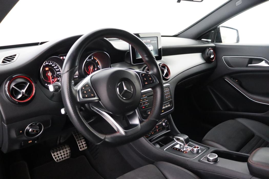 MERCEDES-BENZ CLA 45 AMG 2016