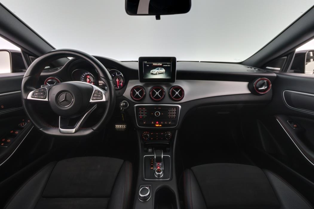 MERCEDES-BENZ CLA 45 AMG 2016