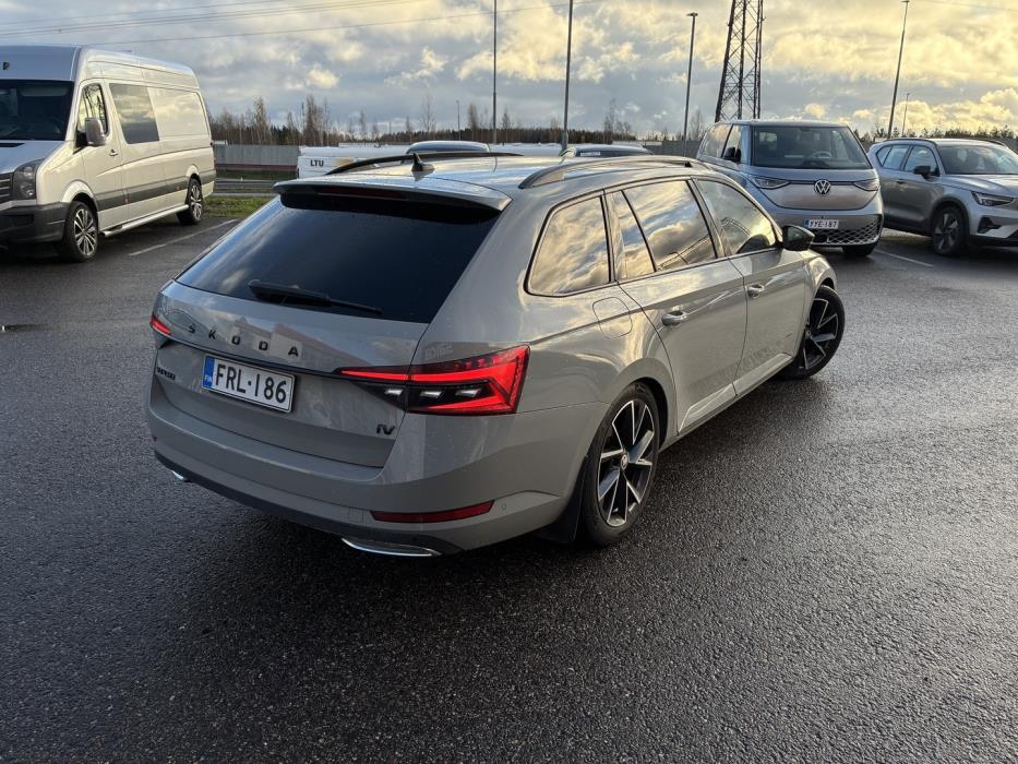 SKODA Superb 2024