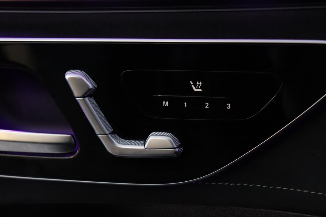 MERCEDES-BENZ EQE SUV 2023