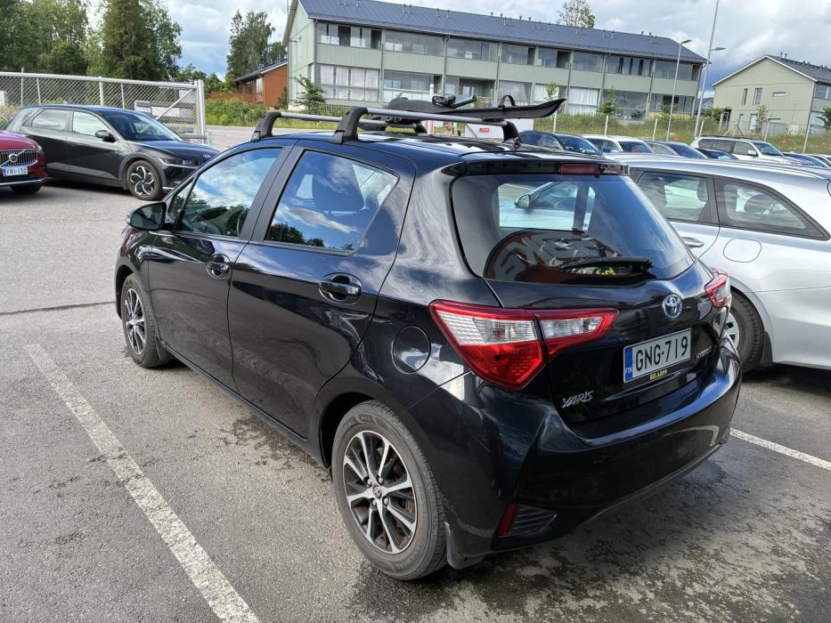TOYOTA Yaris 2019
