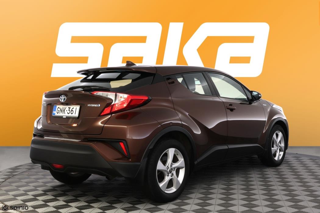TOYOTA C-HR 2018