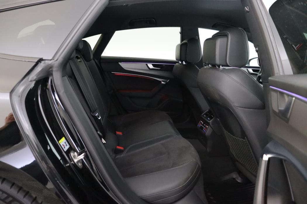 AUDI A7 2021