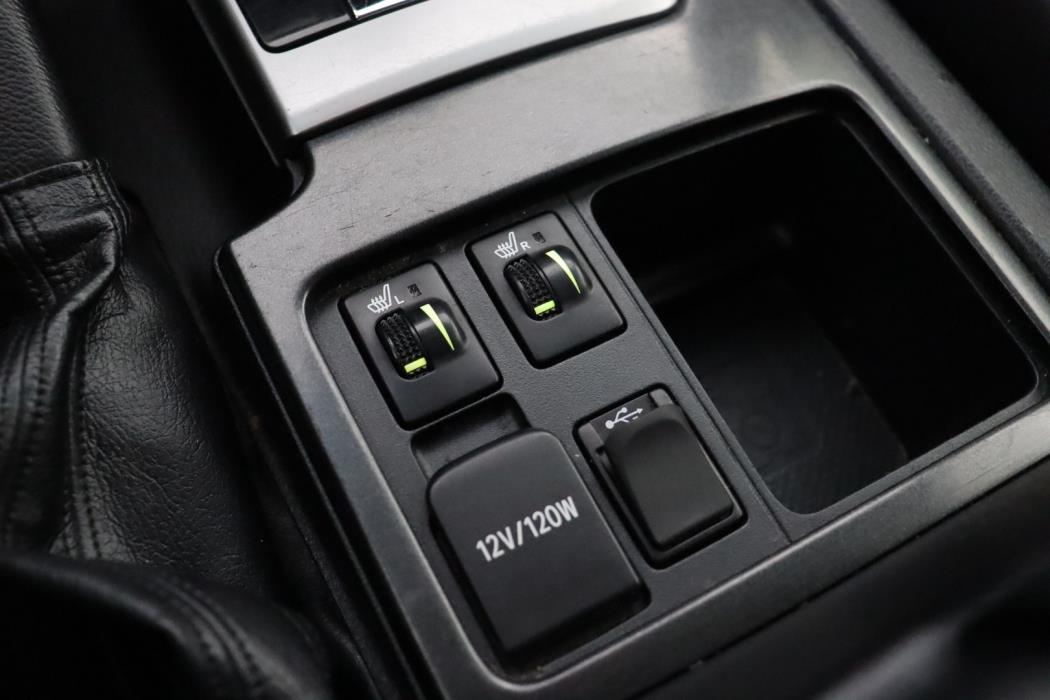 TOYOTA Land Cruiser 2016