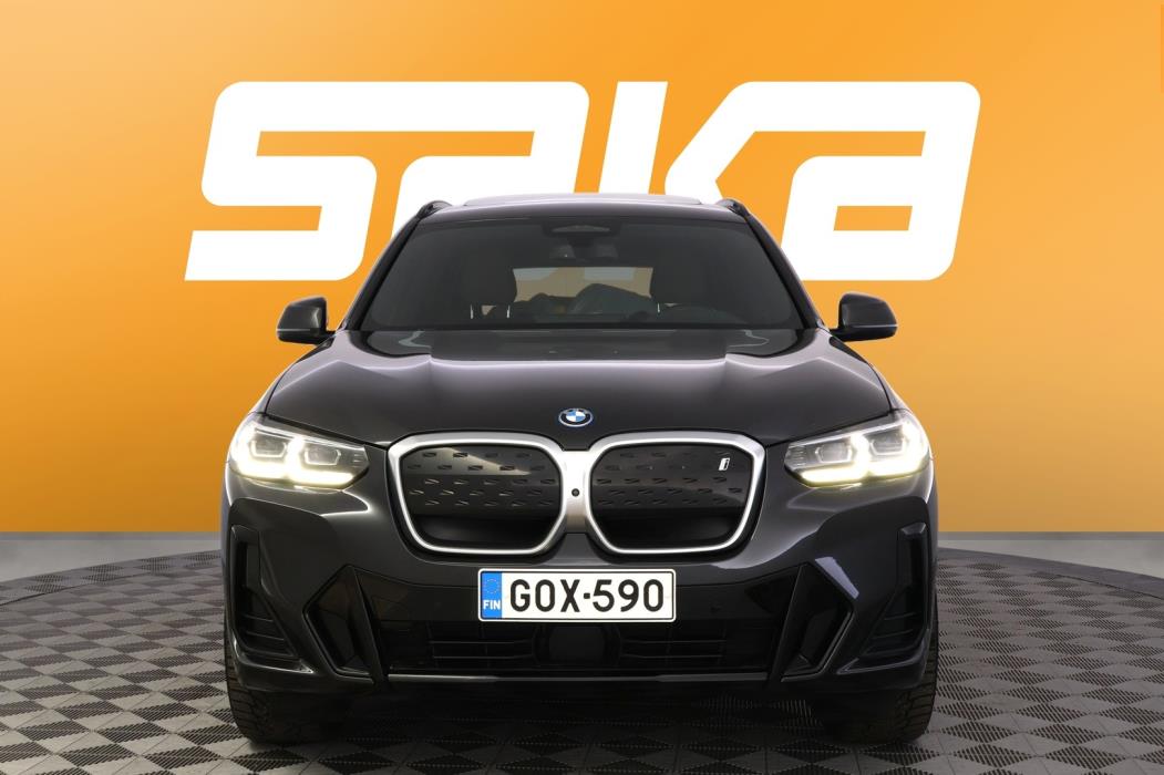 BMW iX3 2022