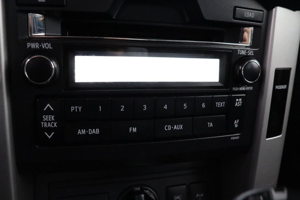 TOYOTA Land Cruiser 2013