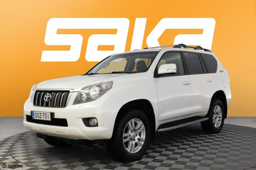 TOYOTA Land Cruiser 2013