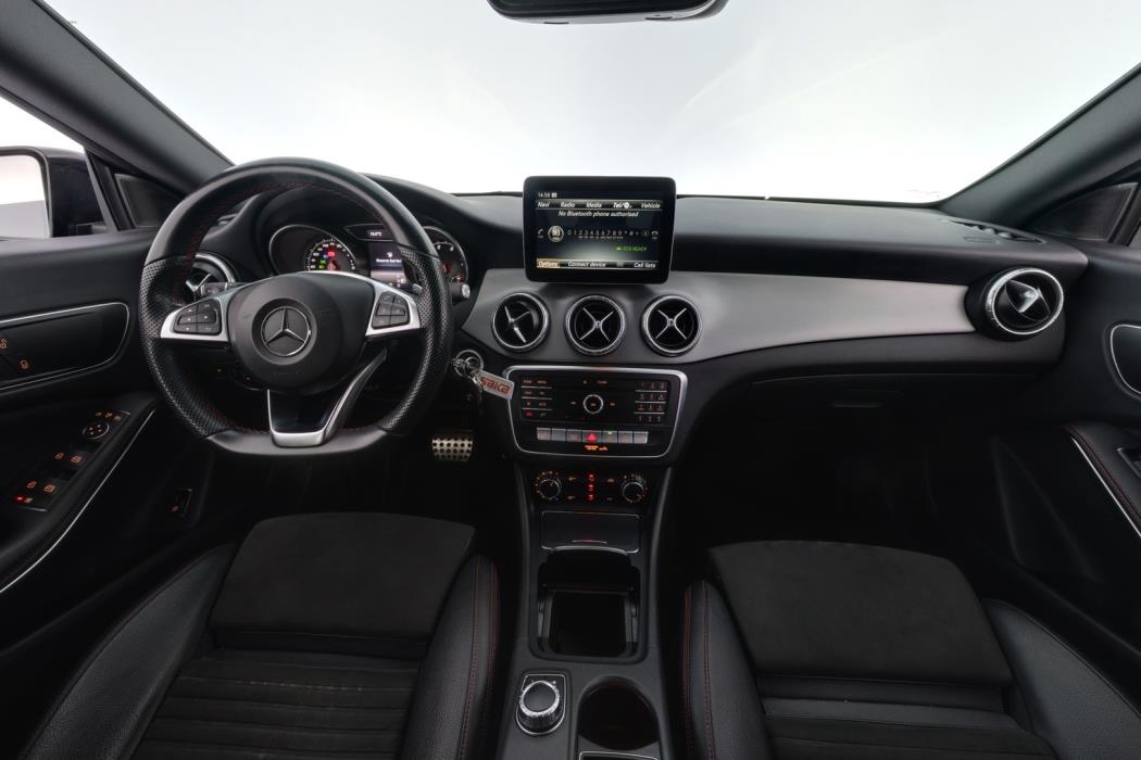 MERCEDES-BENZ CLA 2016