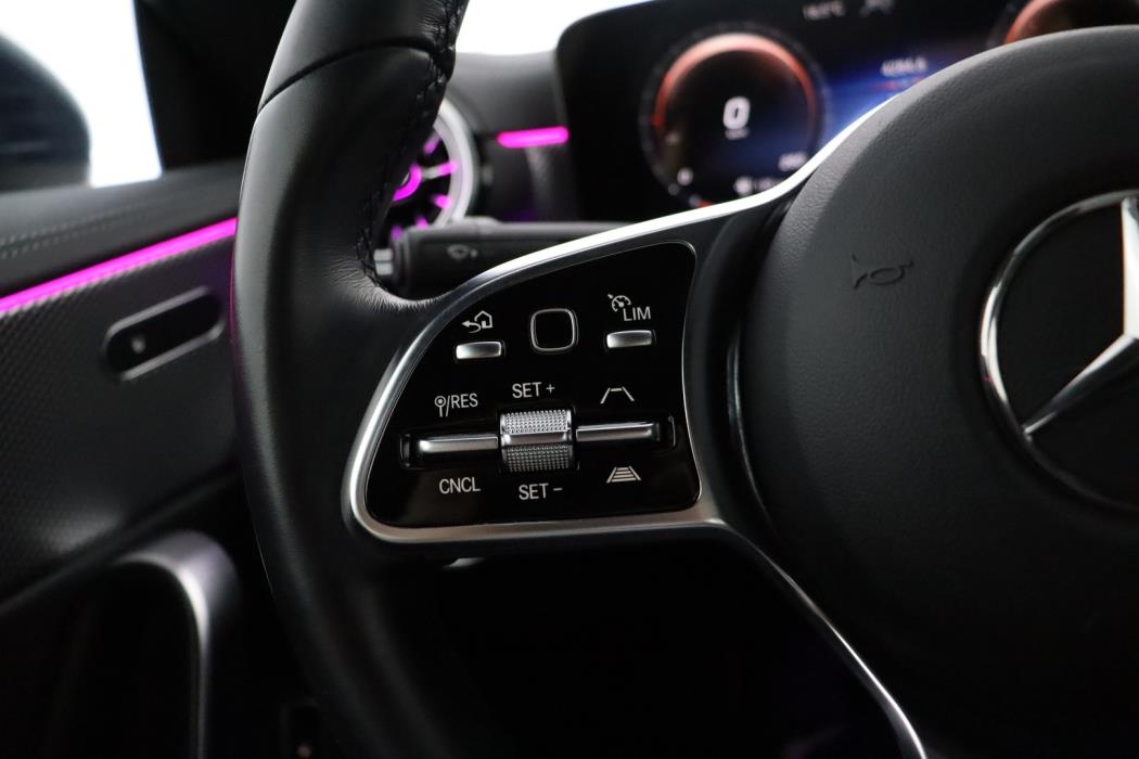 MERCEDES-BENZ CLA 2023