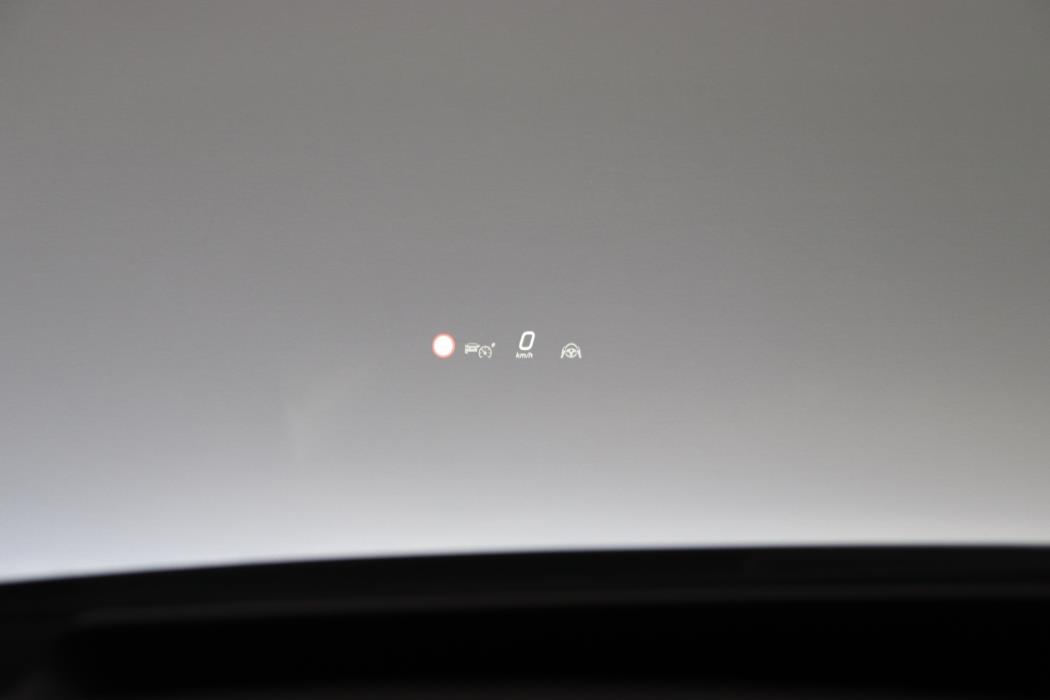 MERCEDES-BENZ EQS 2022