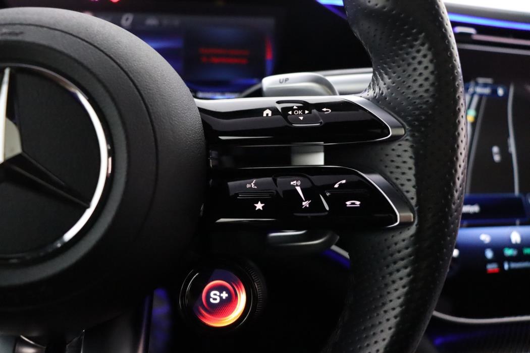 MERCEDES-BENZ EQS 2022