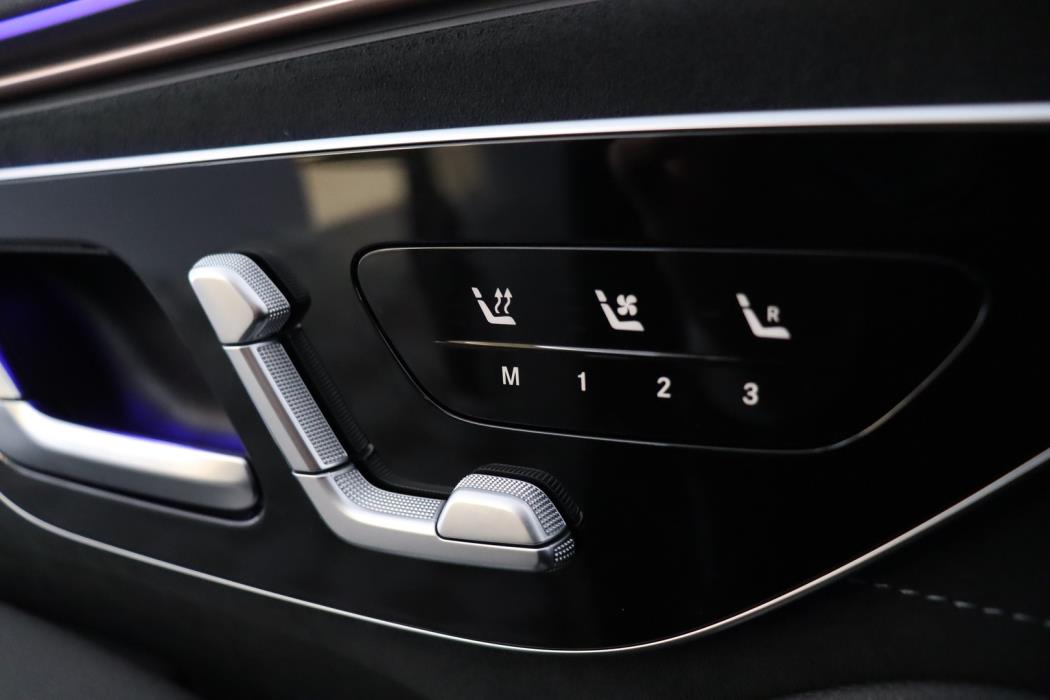 MERCEDES-BENZ EQS 2022