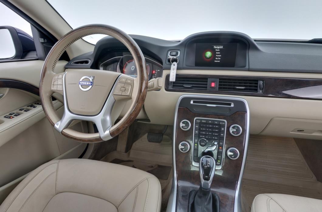 VOLVO S80 2015