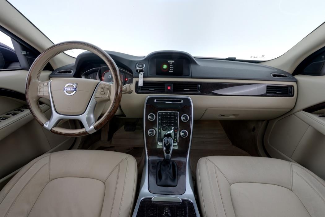VOLVO S80 2015