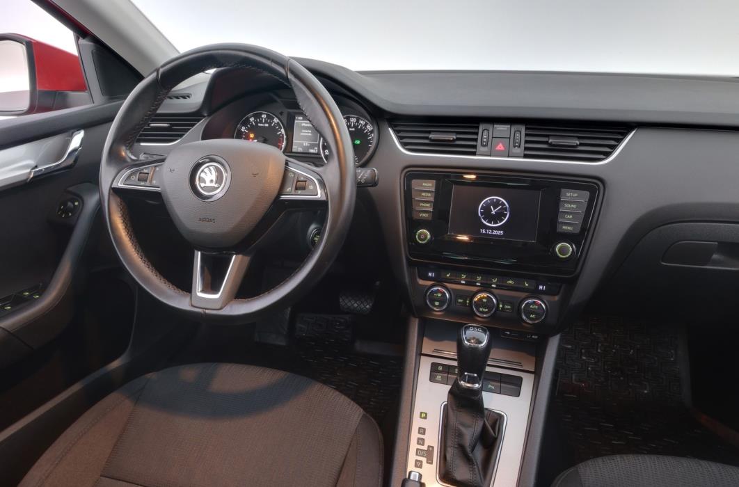 SKODA Octavia 2014