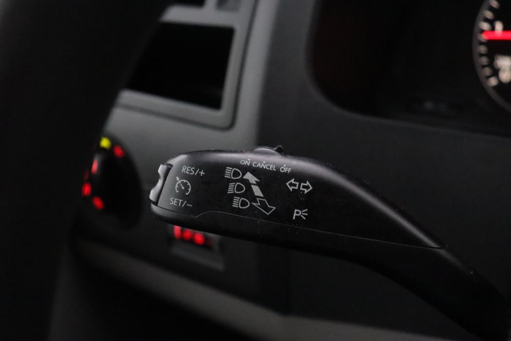 VOLKSWAGEN Transporter 2015