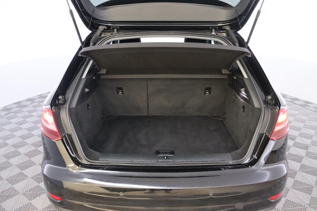 AUDI A3 2019