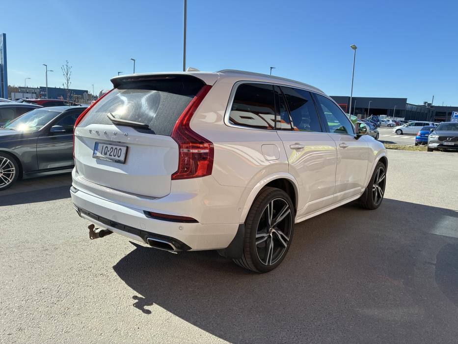 VOLVO XC90 2019