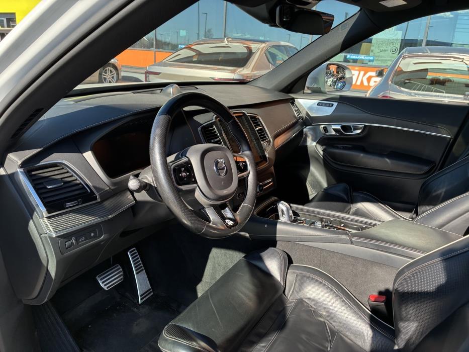 VOLVO XC90 2019
