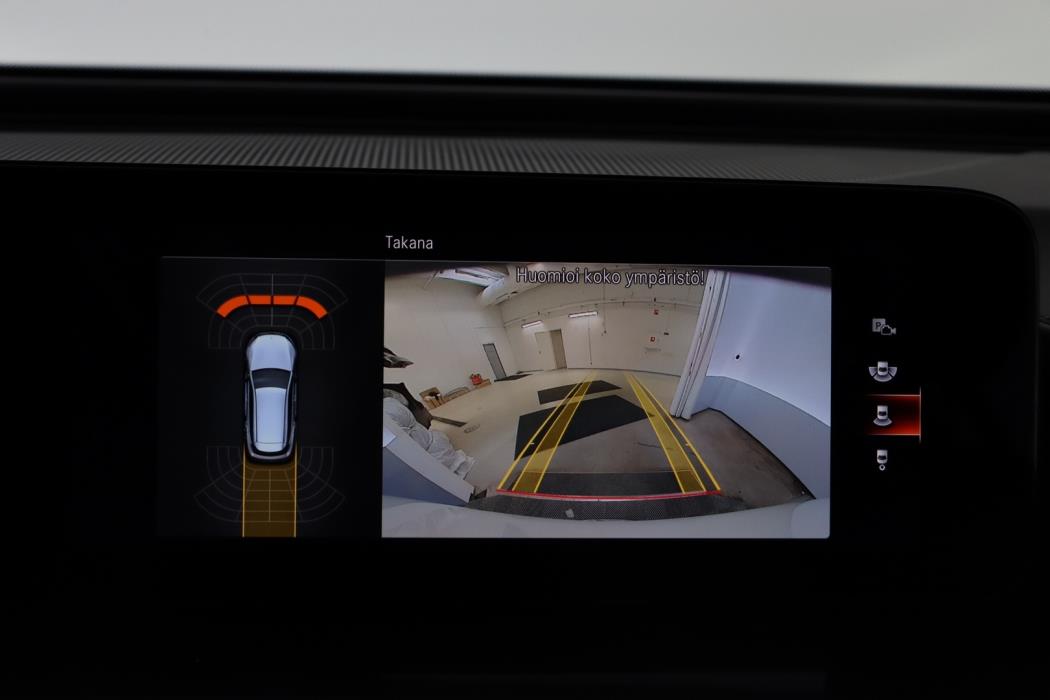 MERCEDES-BENZ EQC 2022