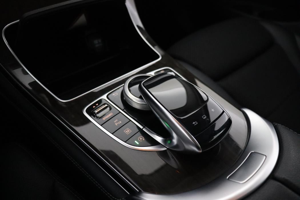 MERCEDES-BENZ GLC 2015