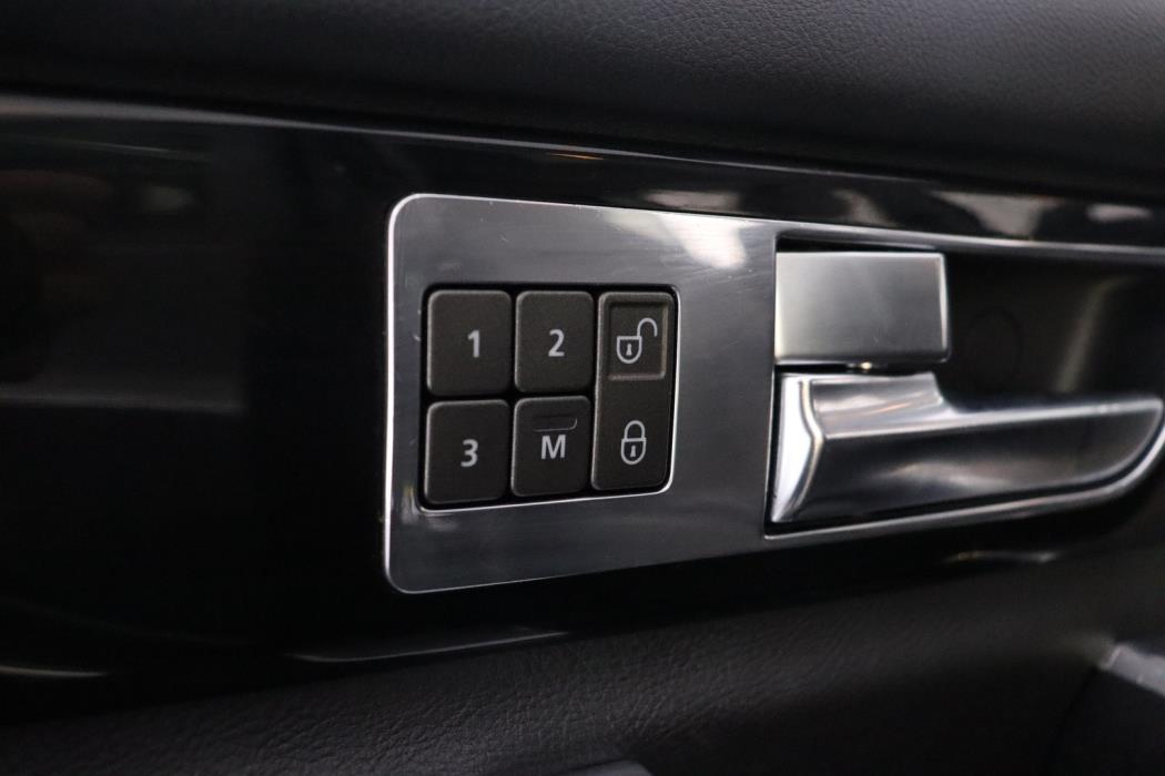LAND ROVER Discovery 2011