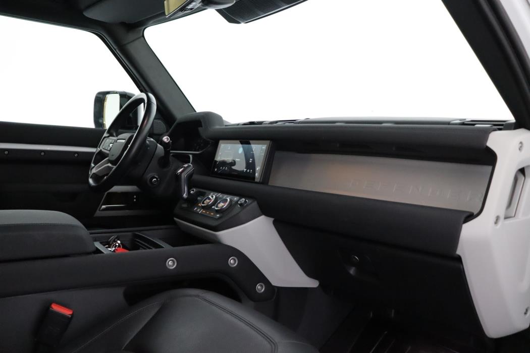 LAND ROVER Defender 2022