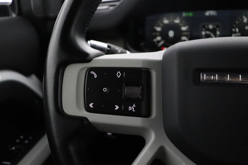 LAND ROVER Defender 2022