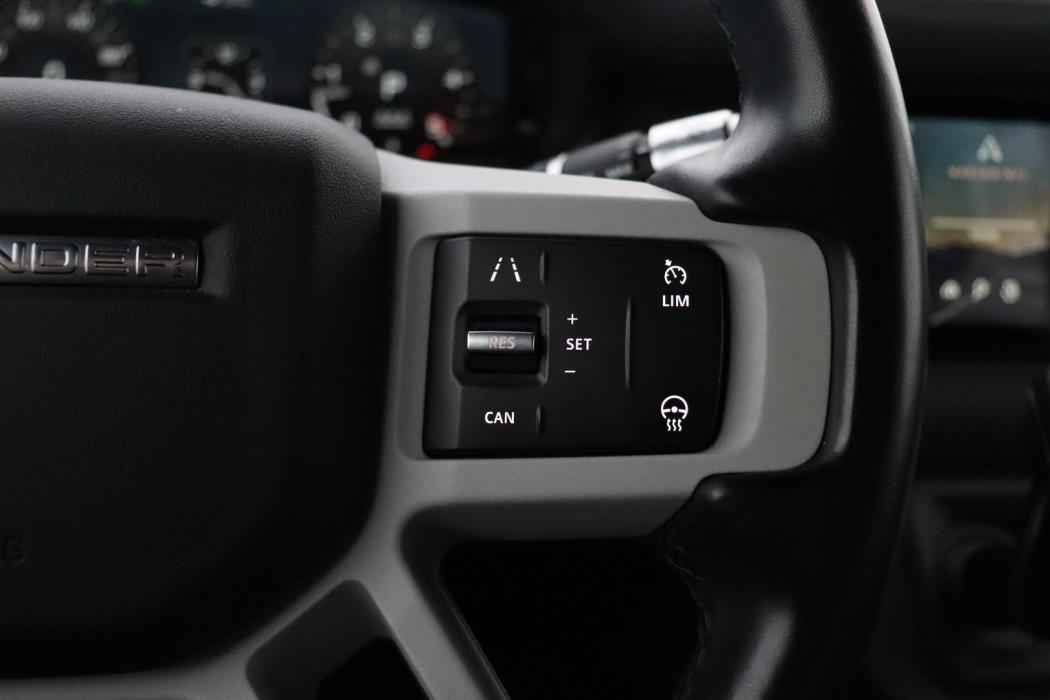 LAND ROVER Defender 2022