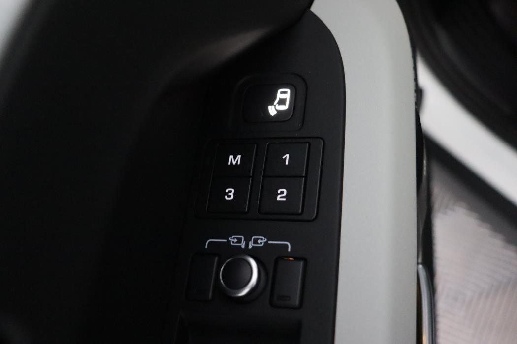 LAND ROVER Defender 2022