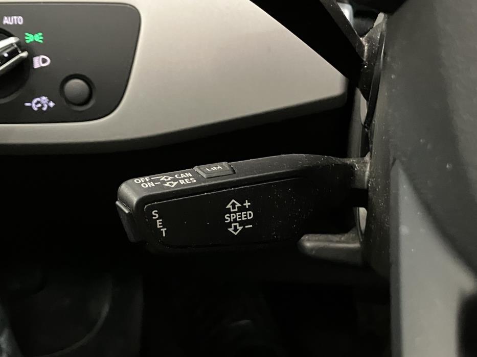 AUDI A4 2016