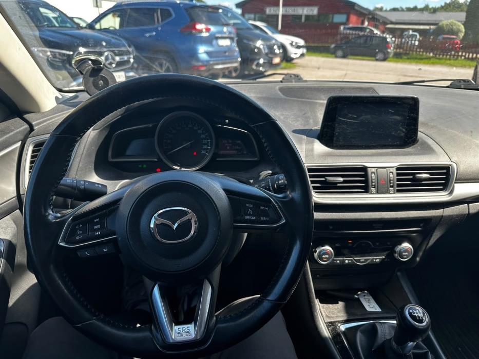 MAZDA Mazda3 2017