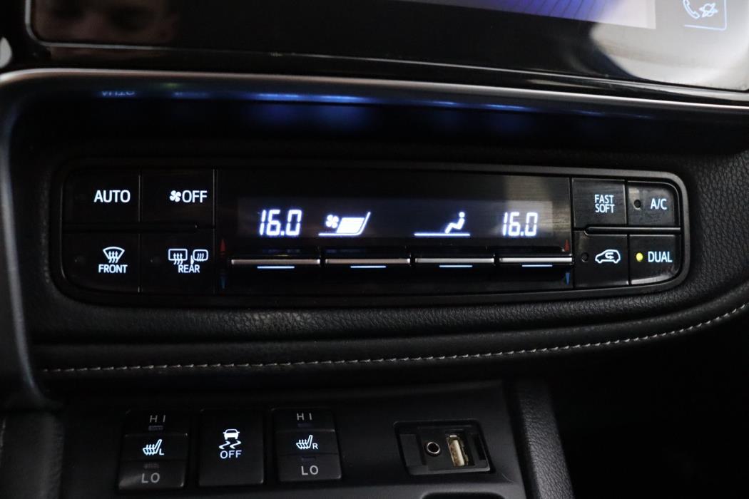 TOYOTA Auris 2018