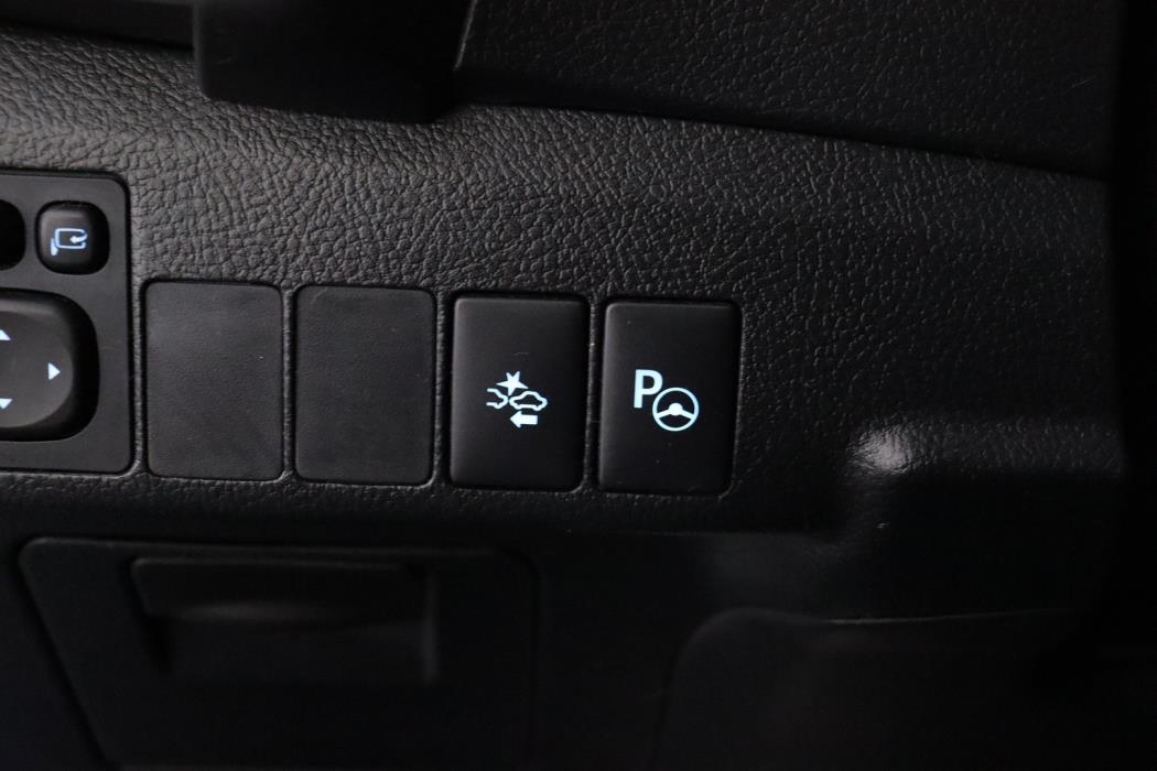 TOYOTA Auris 2018