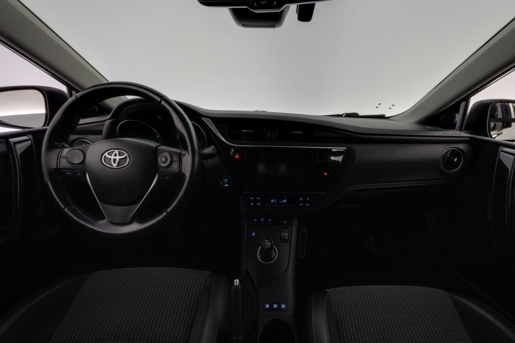 TOYOTA Auris 2018