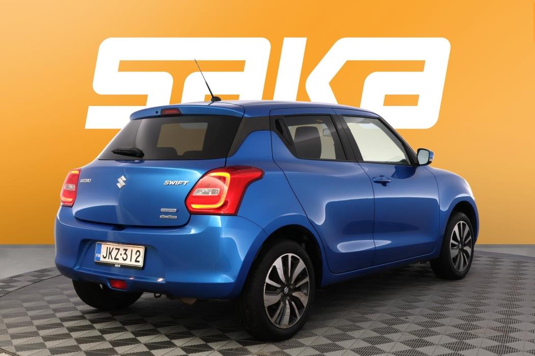 SUZUKI Swift 2018