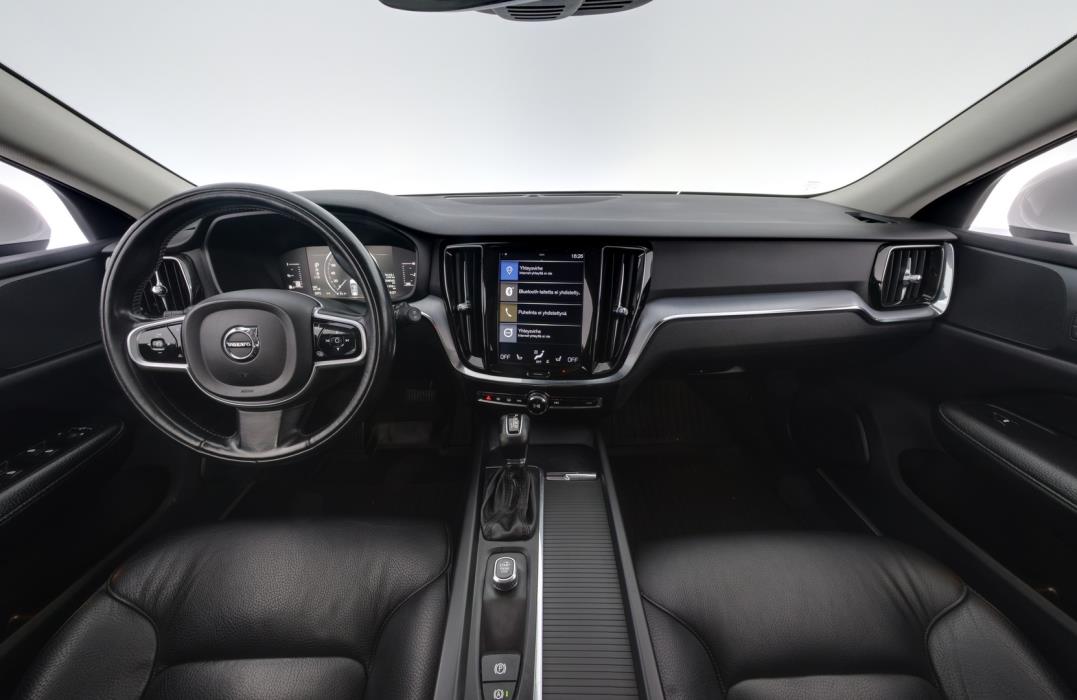 VOLVO V60 2019