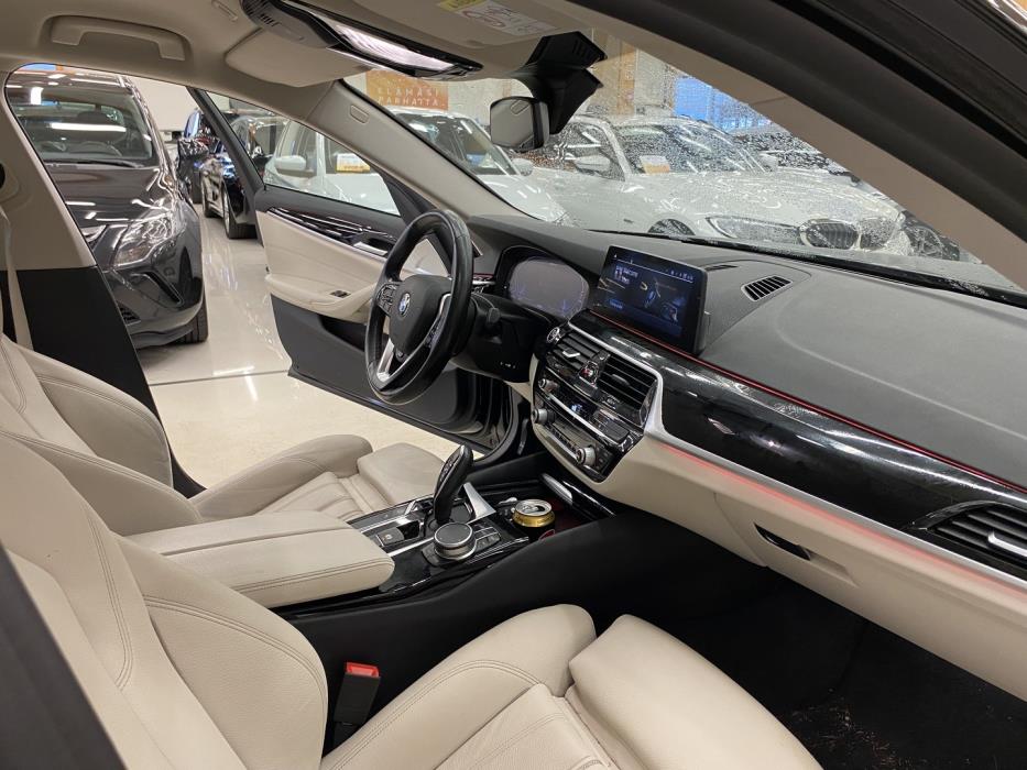 BMW 530 2020
