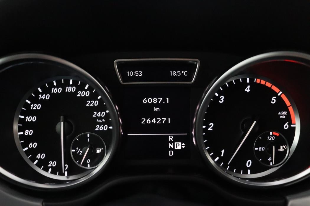 MERCEDES-BENZ ML 2013