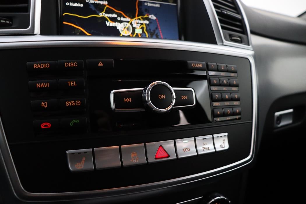 MERCEDES-BENZ ML 2013